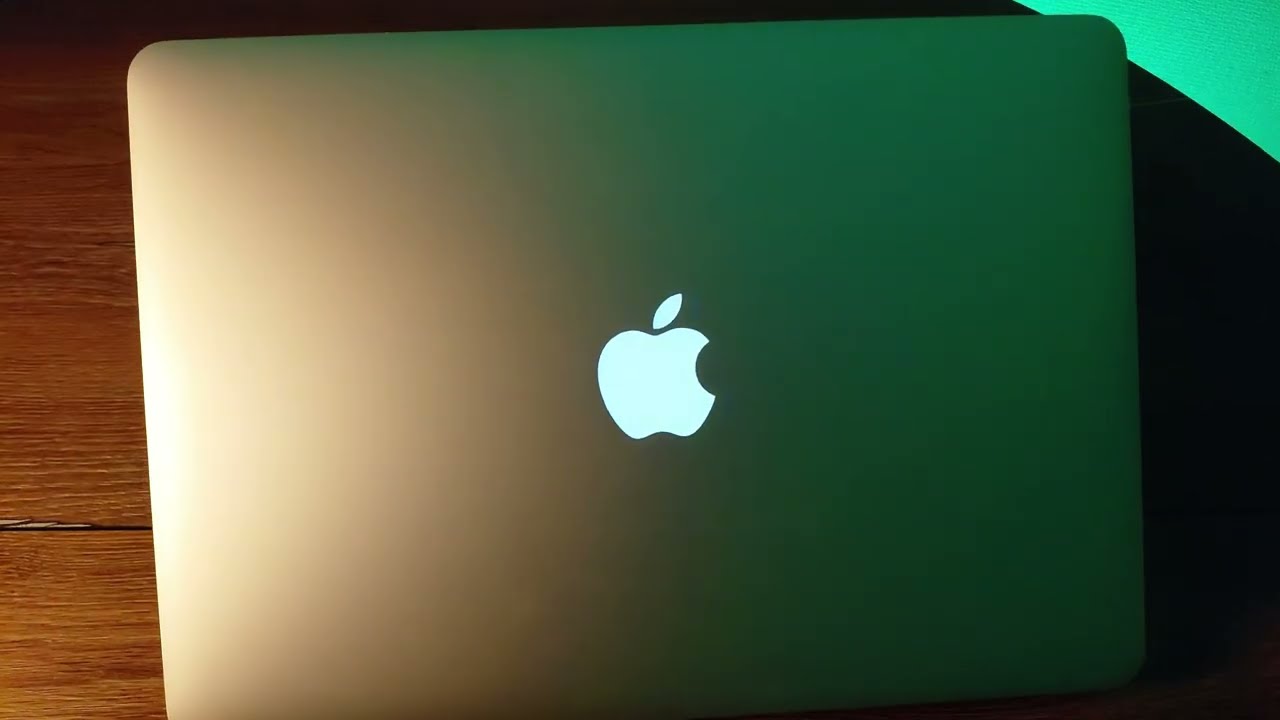 Macbook Air 2017 в 26 году