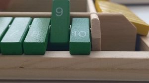 Мы с братом играем в настольные игры