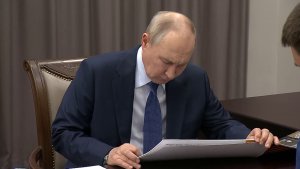ВЛАДИМИР ПУТИН ПРОВЁЛ ДВУСТОРОННЮЮ ВСТРЕЧУ С МИХАИЛОМ КОТЮКОВЫМ