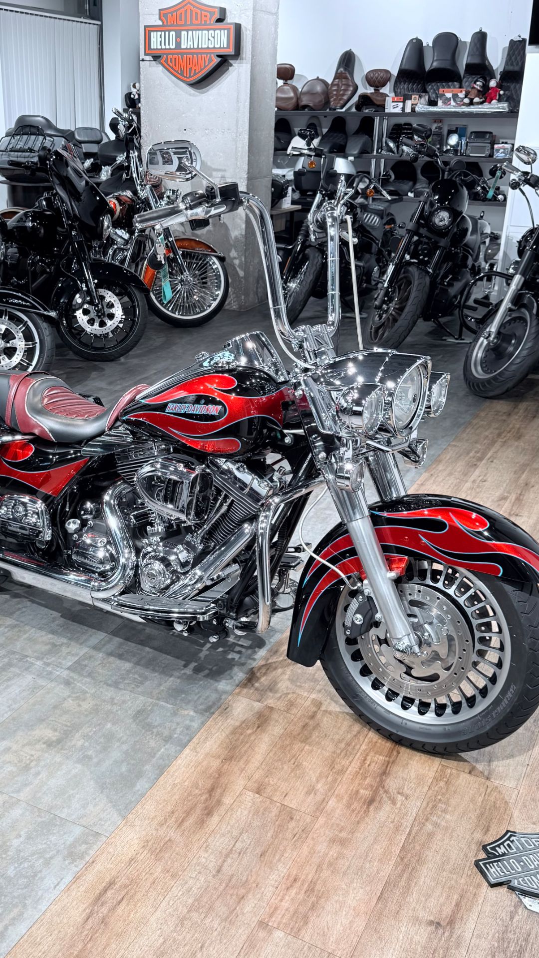2009 HD Road King ABS Black Orange Flames 65K (VIN 5HD***4255)