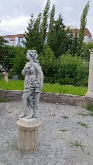 Ботанический сад! Лилия в пруду! Заячья капуста! мимоходом