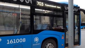 Автобус Нефаз-5299-40-52(161008) следует по маршруту 703