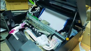 Epson l3286 как почистить печатающую головку.