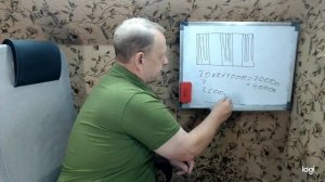 Слабые отводки на профессиональной пасеке, оставлять и кормить, или объединять.