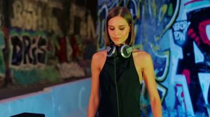 SONI - Raw Hypnotic Techno Mix 🖤 Deep, Driving & Groovy