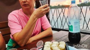 Встретились с девочками в бухте ,красивый закат, семейство уточек.