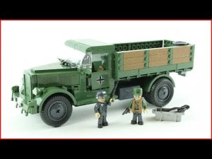 Сборка модели Mercedes-Benz L3000 от COBI