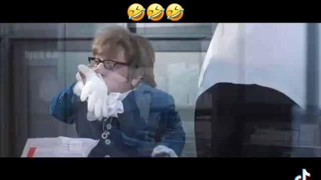 Попробуй не заржать 🤣🤣🤣