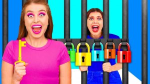 Побег из Комнаты Челлендж # Сумасшедший Челлендж от Fun Fun Challenge
