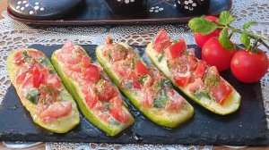 Молодые кабачки с салатной заправкой