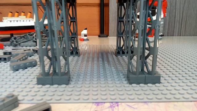 Совместная съёмка: собираем базу из LEGO