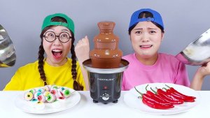 Вкусный азиатский мукбанг