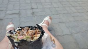 Дубна. Длинная чёрная шаверма.