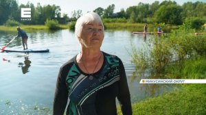 В Минусинске пенсионерки встали на сапборды