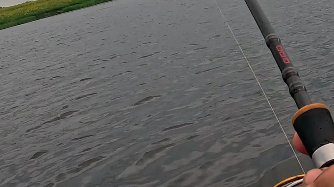 Сначала ПОПРОБОВАЛА а потом ВРЕЗАЛА! 