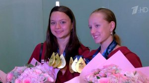 В Москве встретили сборную по синхронному плаванию после блестящего выступления на чемпионате Европы