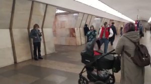 Станция метро Сухаревская интерьер, пассажиры, поезда Москва