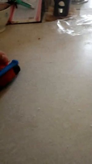 Открываем машинку из кукурузных палочек покетик
