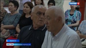 В Республиканской картинной галерее открылась выставка «В поисках радости»