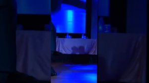 Плывут по небу облака