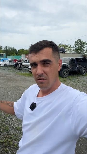 Купили авто в Китае, а цена выросла на 200 000 ₽