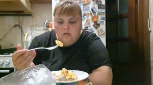 мукбанг попользоваться и бросил как дальше жить незнаю ????