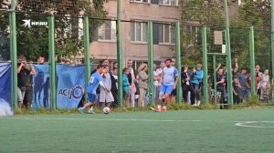 Аршавин, Кержаков, Малафеев и Радимов сыграли в футбол в обычном дворе