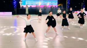 Школа танца (до 10 лет) Соло (Шт класс): медленный вальс, ча-ча-ча, джайв (1 тур). Весенний бал 2026