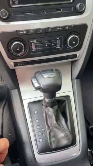 SKODA OKTAVIA АКПП 2012 1.8 см3