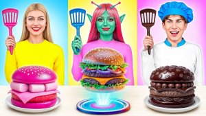 Кулинарный Челлендж с Девушкой-Инопланетянкой _ Удивительные Кухонные Рецепты