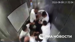 Момент падения лифта с людьми в Махачкале попал на камеры. 

СК возбудил дело об оказании небезопасн