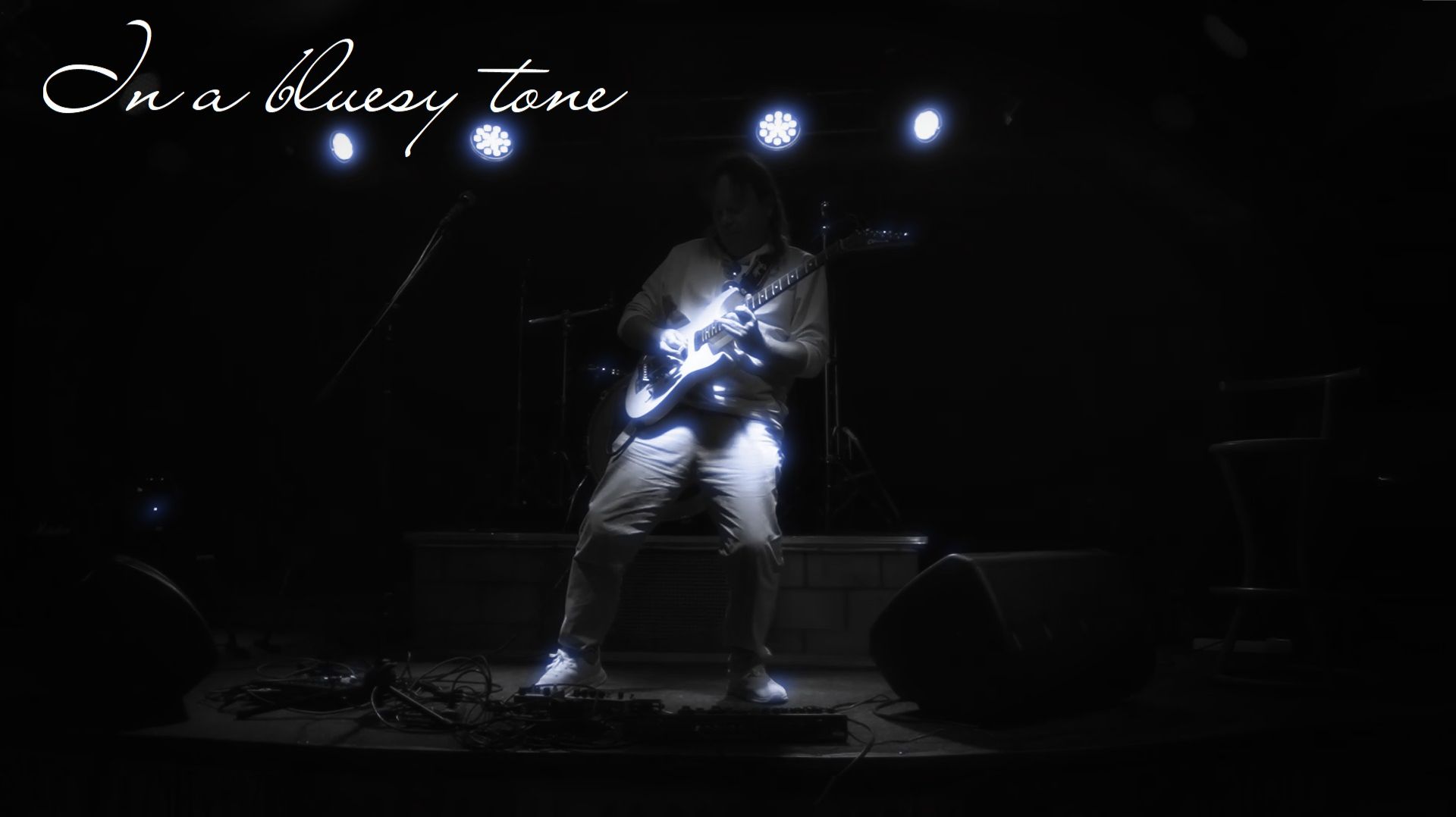 In A Bluesy Tone (A.Ladygin)