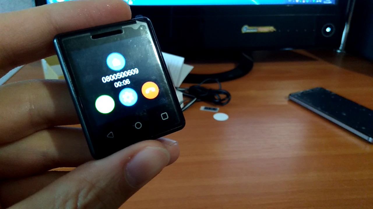 Vphone S8 - самый маленький смартфон в мире. Лучше, чем ожидалось