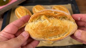 Домашний масляный хлеб. Хрустящая корочка снаружи, долго сохраняет свежесть.