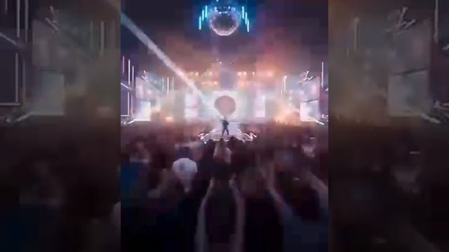 В аптеку шёл, но заглянул в пивную