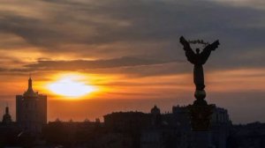 Воздушную тревогу объявили в Киеве и Киевской области.

Также сирены звучат в пяти других украинских
