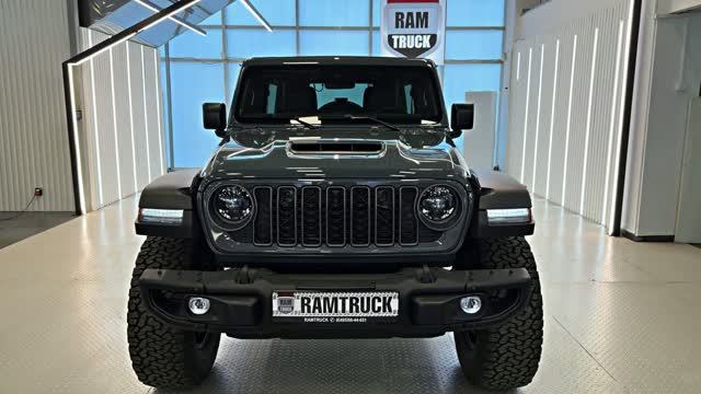 Jeep Wrangler Rubicon 2026 - Визуальный осмотр автомобиля .