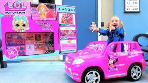 МОДНЫЙ ПОДИУМ #ЛОЛ! +ЗОЛОТАЯ КУКЛА ЛОЛ! LOL SURPRISE POP-UP STORE + DISPLAY - video for kids
