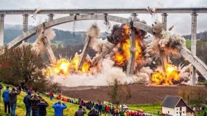 [WTFакт] - Самые Поразительные Сносы Зданий