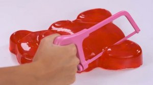 Кулинарный Челлендж# Уэнсдей Против Бабушки # Смешные Ситуации с Едой от