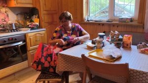 Утро на даче, суббота встречаю детей с гостинцами.