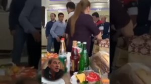 Дефективный Целитель против горячих южных парней