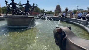 В Волгограде запустили новый фонтан «Детский хоровод» перед вокзалом