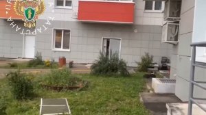 В Казани с 10-го этажа выпал пятилетний ребенок