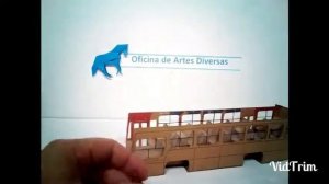 картонный автобус