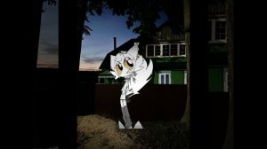 АААААААААА ОТКУДА ТУТ ЗАМОК?!