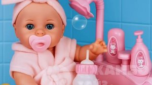 🫧Маленькие ручки, пенные облачка и звонкий смех 🛁 Сегодня у нашей куклы настоящий спа-день! 🫧