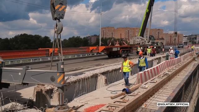 Мост на Донгузской в Оренбурге готов на 50 процентов. Фото: канал Евгения Солнцева