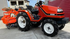Обзор минитрактора Kubota B52