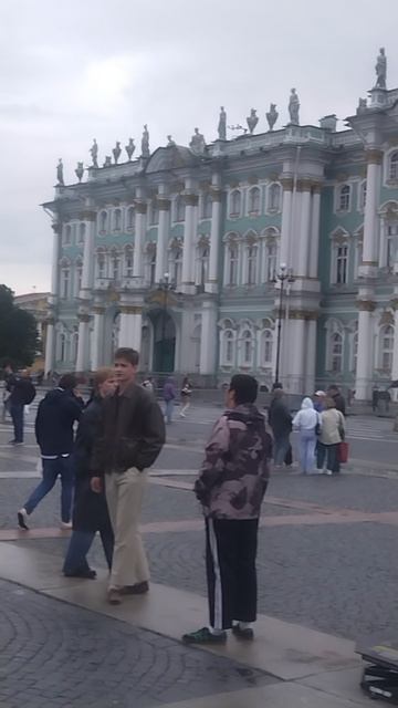 Путешествие по Санкт-Петербургу!